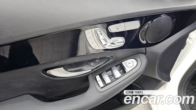 Mercedes-Benz C-Class C200