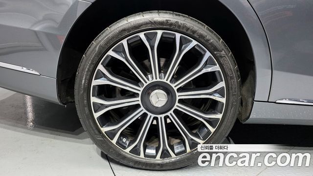 Mercedes-Benz S-Class S560L 4MATIC