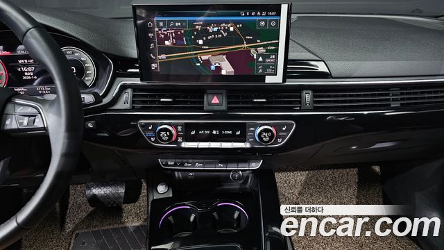 Audi A4 40 TFSI Premium