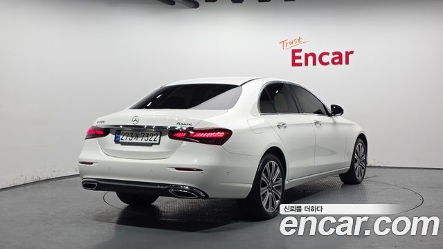 Mercedes-Benz E-Class E350 4MATIC Exclusive