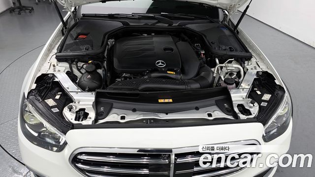 Mercedes-Benz E-Class E350 4MATIC Exclusive