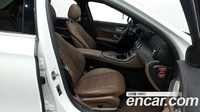 Mercedes-Benz E-Class E350 4MATIC Exclusive