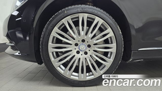 Mercedes-Benz S-Class S500L 4MATIC