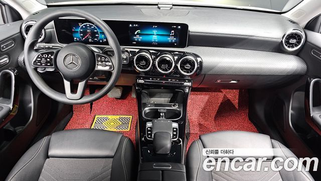 Mercedes-Benz A-Class A220 Hatchback