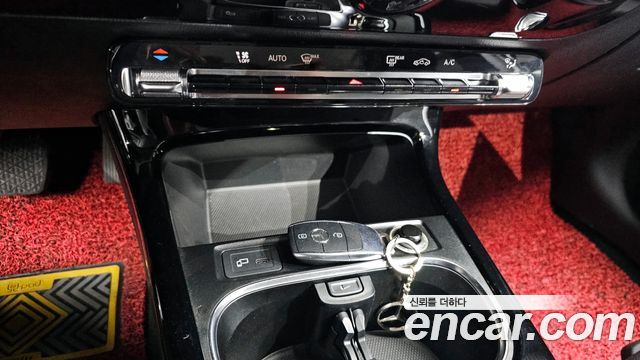 Mercedes-Benz A-Class A220 Hatchback