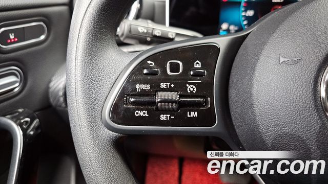 Mercedes-Benz A-Class A220 Hatchback