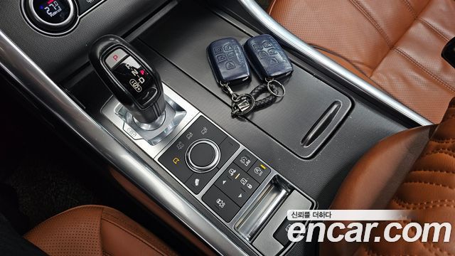 Land Rover Range Rover Sport 3.0 SDV6 HSE Dynamic