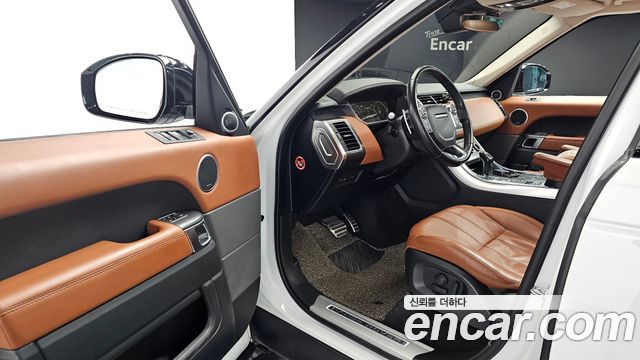 Land Rover Range Rover Sport 3.0 SDV6 HSE Dynamic