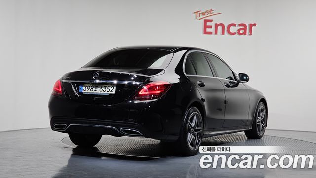 Mercedes-Benz C-Class C200 AMG Line