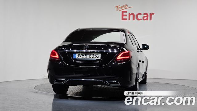 Mercedes-Benz C-Class C200 AMG Line