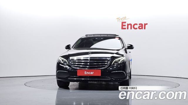 Mercedes-Benz E-Class E400 4MATIC Exclusive
