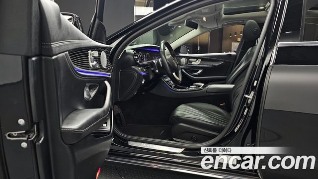 Mercedes-Benz E-Class E400 4MATIC Exclusive