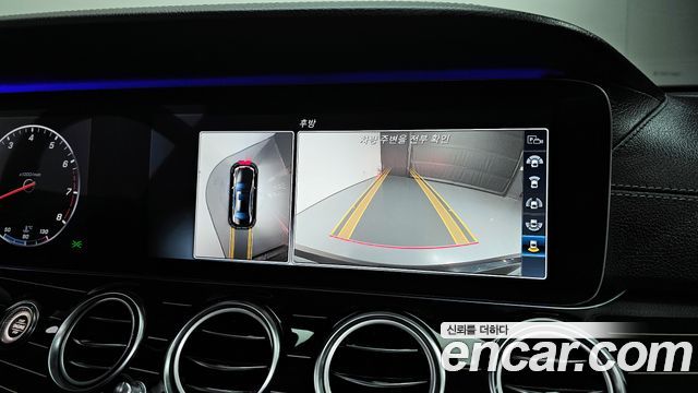 Mercedes-Benz E-Class E400 4MATIC Exclusive