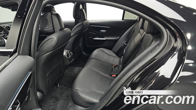 Mercedes-Benz C-Class C300 4MATIC Avantgarde