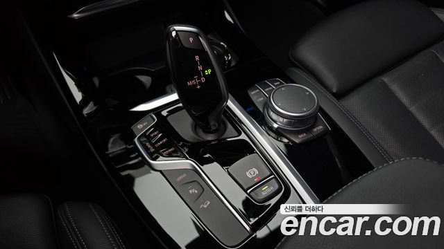 BMW X3 xDrive 30e M sports Online Exclusive Edition