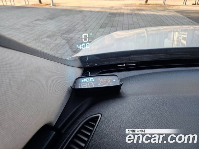 Mercedes-Benz C-Class C200