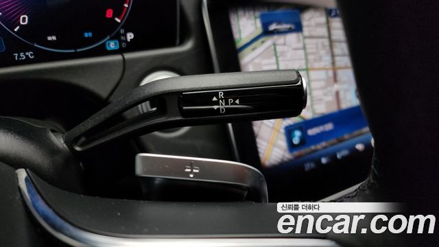Mercedes-Benz E-Class E200 Avantgarde