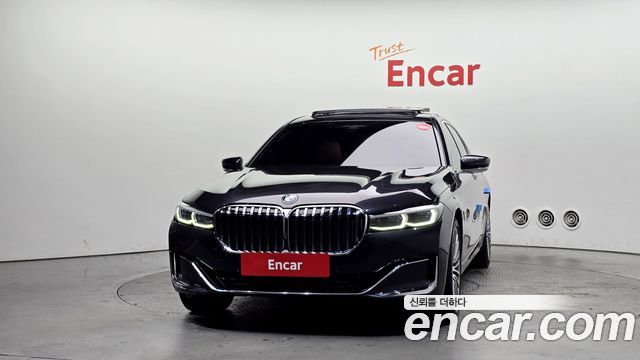 BMW 7-Series 740Li xDrive Design Pure Excellence