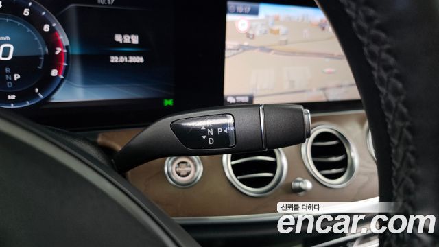 Mercedes-Benz E-Class E300 Exclusive