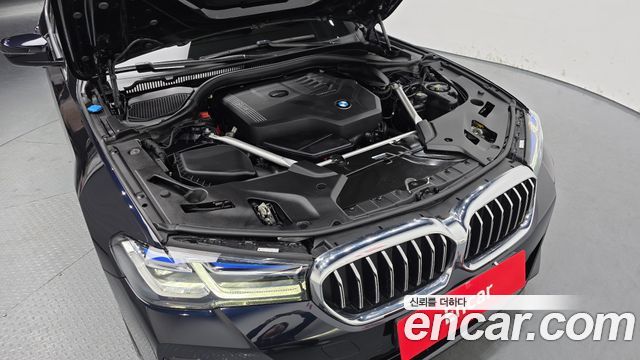 BMW 5-Series 530i M Sport Package