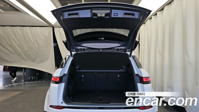 Land Rover Range Rover Evoque P250 R-Dynamic SE