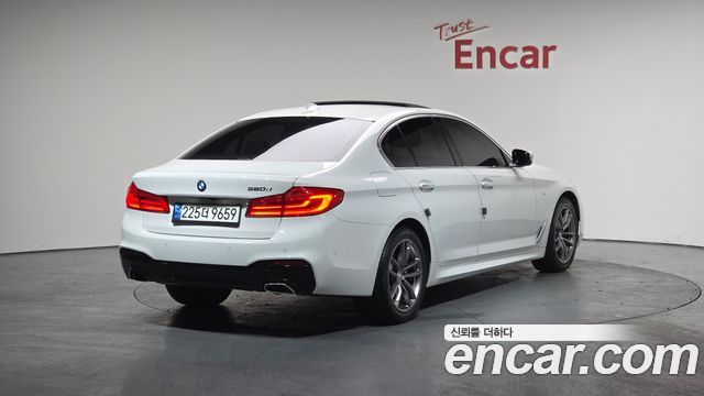 BMW 5-Series 520d M Sport package