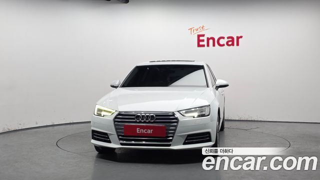 Audi A4 30 TDI Premium