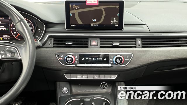 Audi A4 30 TDI Premium