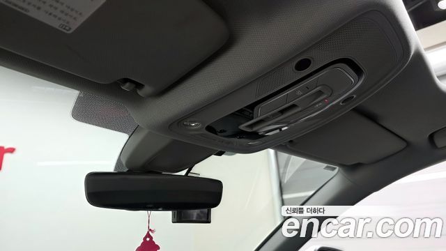Audi A4 30 TDI Premium