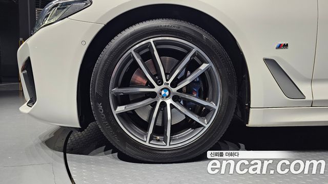 BMW 5-Series 523d M Sport