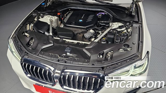 BMW 5-Series 523d M Sport