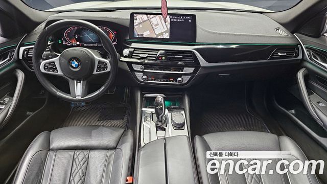 BMW 5-Series 523d M Sport