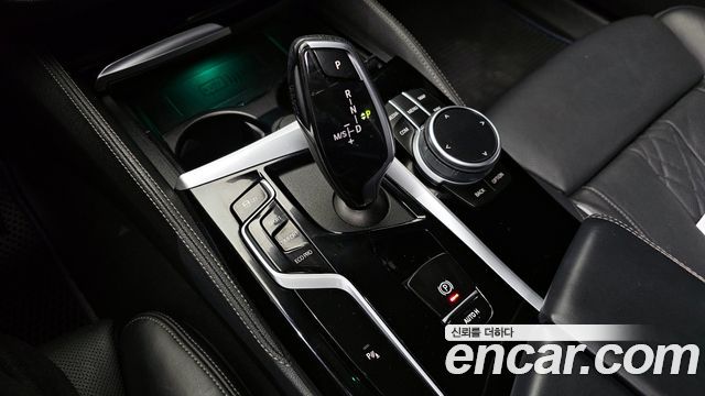 BMW 5-Series 523d M Sport