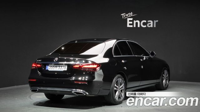 Mercedes-Benz E-Class E350 4MATIC Avantgarde