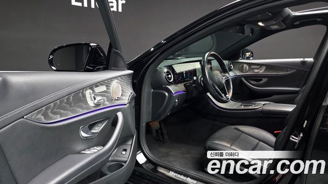 Mercedes-Benz E-Class E350 4MATIC Avantgarde