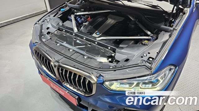 BMW X5 M50d