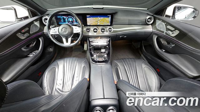 Mercedes-Benz CLS-Class CLS300d AMG Line