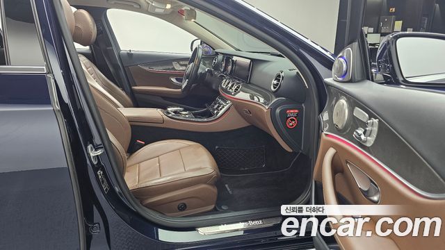 Mercedes-Benz E-Class E220d Avantgarde