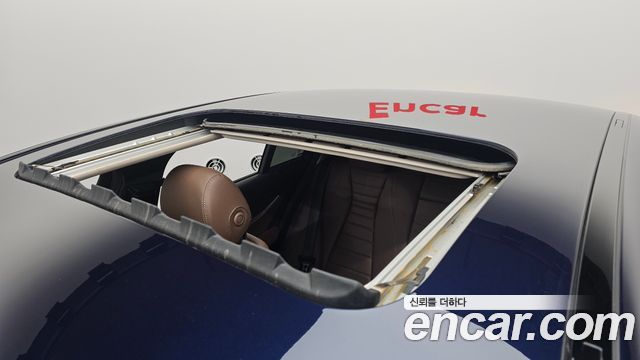 Mercedes-Benz E-Class E220d Avantgarde