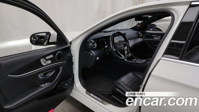 Mercedes-Benz E-Class E250 Avantgarde