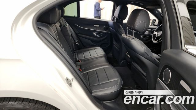 Mercedes-Benz E-Class E250 Avantgarde