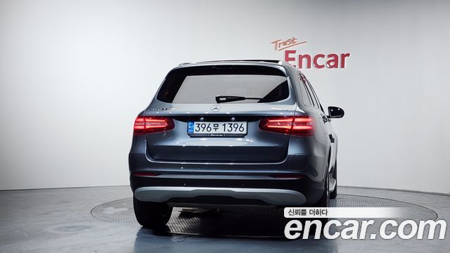 Mercedes-Benz GLC-Class GLC350e 4MATIC Premium