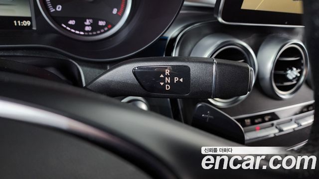 Mercedes-Benz GLC-Class GCL300 4MATIC Coupe