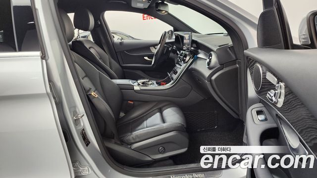 Mercedes-Benz GLC-Class GCL300 4MATIC Coupe