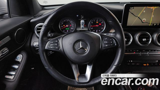 Mercedes-Benz GLC-Class GCL300 4MATIC Coupe