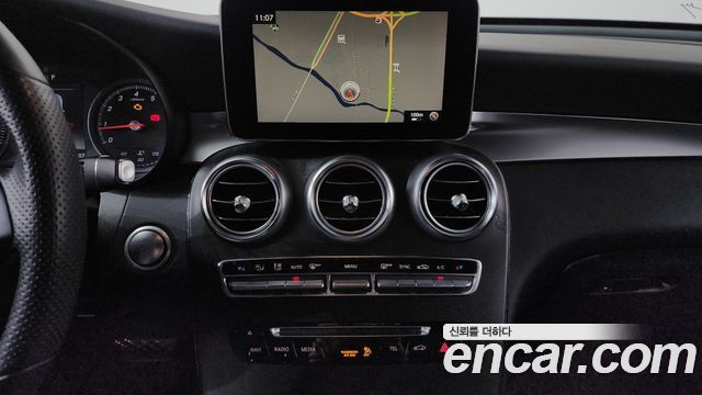 Mercedes-Benz GLC-Class GCL300 4MATIC Coupe