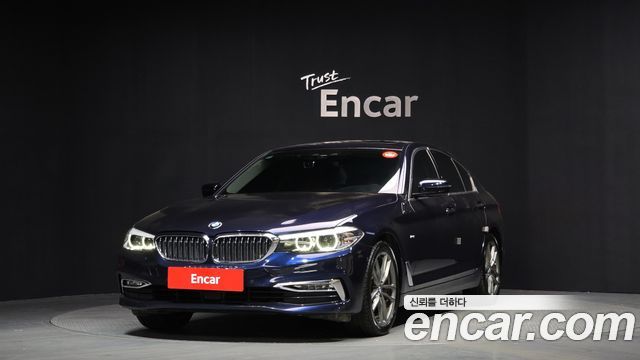 BMW 5-Series 520i Luxury