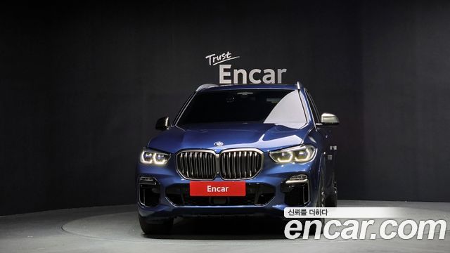 BMW X5 M50d First Edition