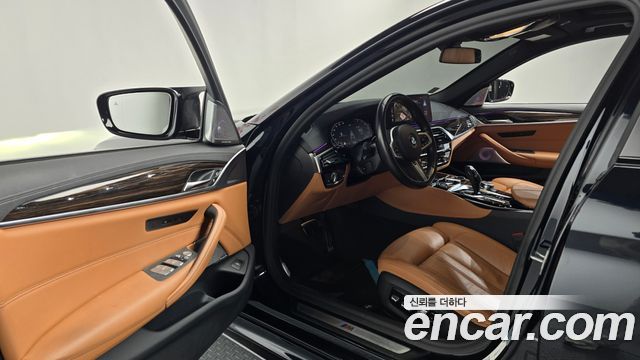 BMW 5-Series 520i M Sport