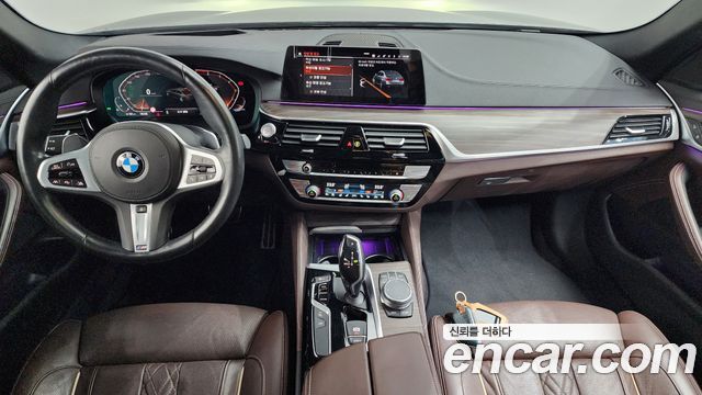 BMW 5-Series 530i M Sport Package Plus